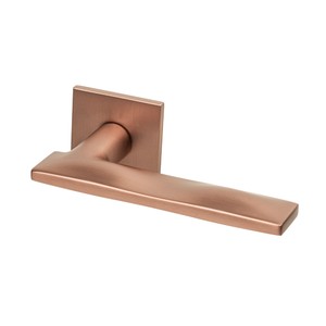 ������ ������� ����� Armadillo K.YM.BANOFFE AC-9, ���� � ������
